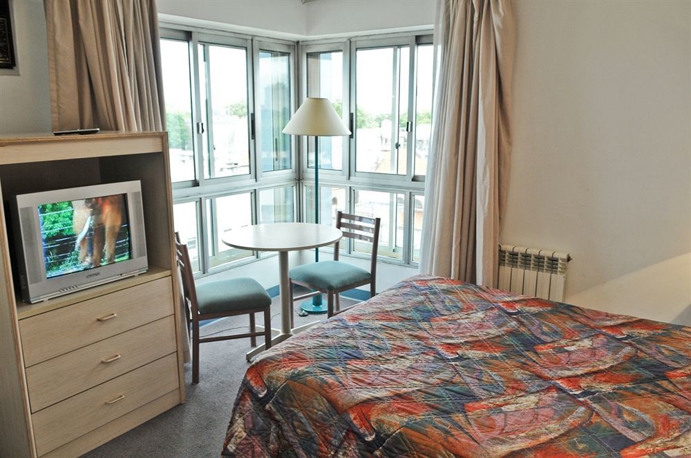 Hotel Tres Cruces Montevideo Zewnętrze zdjęcie