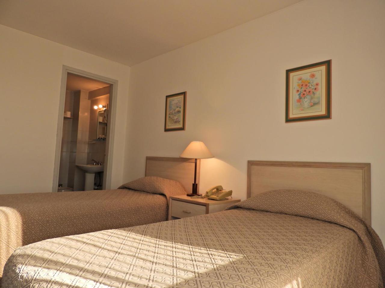 Hotel Tres Cruces Montevideo Zewnętrze zdjęcie